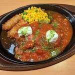 ガスト - トマトとモッツアレラのイタリアンハンバーグ（879円）