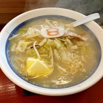 ８番らーめん - バター風味