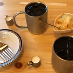 コメダ珈琲店 - アイスコーヒーとコールスローサラダ