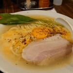 154470591 - 黄金の不死鳥(細麺)500円