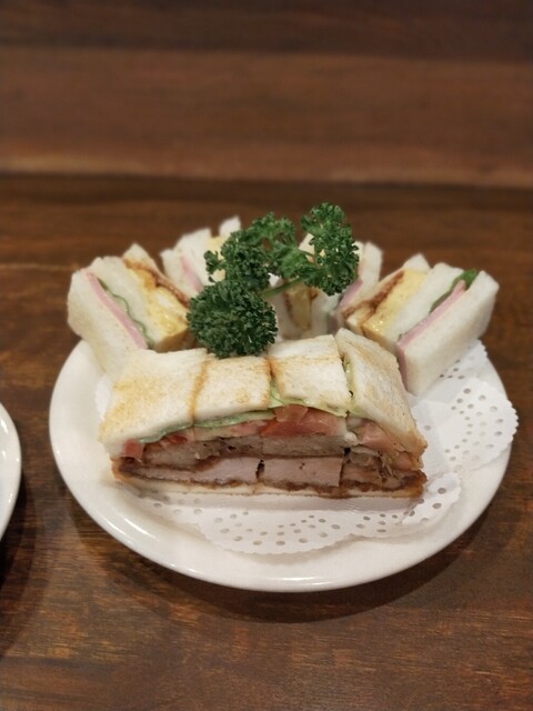 ニューアストリア 千里中央 喫茶店 食べログ ニューアストリア 千里中央 喫茶店 食べログ