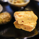 江戸前芝浜 - "周氏新對蝦（しばえび）"《蛋捲（たまごやき）》