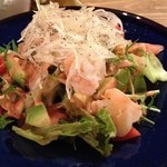 スペインバルテラマチ - 海老とアボカドのサラダ