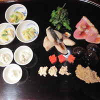 蕎麦懐石 無庵 - 前菜盛合せ：　3人分ですね。