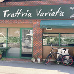 Trattria Varieta - お店入口　2021/7