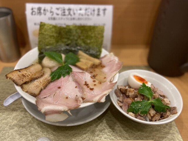 なにわ 麺次郎 大阪難波 ラーメン 食べログ なにわ 麺次郎 大阪難波 ラーメン 食べログ