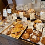 BAKERY CORNET - 店内2