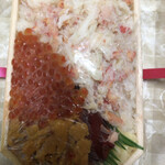 兆 - いくら、かに、うにの３色弁当