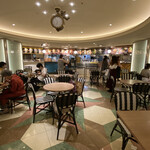 CAFE de METRO - 