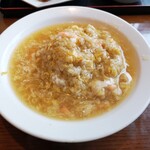 中国料理 千琇 - カニ餡掛けチャーハン（大盛り）