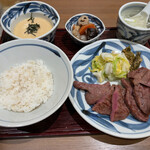 牛たんと和牛焼き 青葉 - 