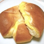 パンの店 カンパーニュ - クリームパン