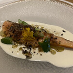 シャントレル - トキシラズの瞬間燻製、ロックフォールのソース