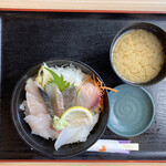 魚がし食堂はま蔵 - 地魚丼　１２００円　(2021/07)