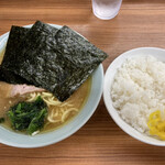 家系ラーメン 近藤家 本店 - 