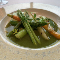 ベージュ アラン・デュカス 東京 - 