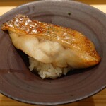 島津 - 対馬の喉黒「紅瞳」 炊き立てのシャリと