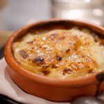 ビストロ ネモ - 厚切りジャガイモのドフィノワ