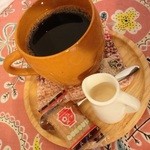 よんふくcafe - ランチのコーヒー（おしるこサンド付き）