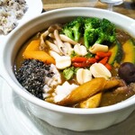 薬膳カレーじねんじょ - 薬膳特製カレー