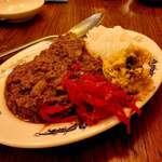 タコムマサラダイナー  - たこ焼き屋さんの スパイスミニカレー ごはん有850円だよ