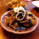 タコムマサラダイナー  - スパイス冷菜3種盛り 620円の茄子のおつまみだよ