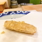 美かさ - 山芋の桂剥きの薄切り巻き海胆