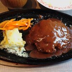 ステーキ&ハンバーグそして勝揚げ 肉山 - 