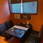 炭火焼鳥はれるや - ２Ｆ座敷。現在は一組様限定の個室です。