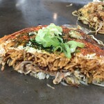 Teppansakaba Okonomiyaki Daigorou - 一味をたっぷり