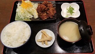 Taishuusakaba Kushikacchan - 唐揚げ定食