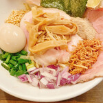 フスマにかけろ 中崎壱丁 中崎商店會1-6-18号ラーメン - 