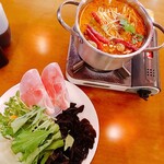 シスター - ある日の火鍋（麻辣）一人用ヘルシーセット②