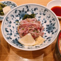新宿割烹 中嶋 - 刺身定食（880円）