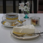 TEA TIME （ティータイム） - 平塚/カフェ | 食べログ