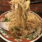 麺屋 菜心 - 麺リフト（ピンボケ）