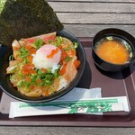 魚太郎 - 海鮮づけ丼 1078円