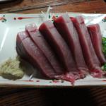 栄屋酒場 - カツオ刺し(2012.9)