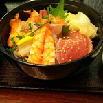 レストランルピナス - 海鮮丼