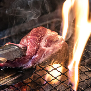 소재의 맛을 숯구이로 굉장히 돋보인다! 매일 메뉴도♪