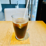 Kashiya - ◎バリスタの男性がハンドドリップで入れてくれるアイスコーヒーは香りも良く美味かった。