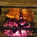 いろりの宿 芦名 - 夜）これまた追加の地鶏モモ焼