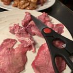 Kankoku Ryouri Ando Yakiniku Warabi - 