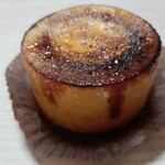 円甘味 - ブリュレ　カスタード　イン　バウム　400円