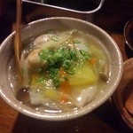 でべそ - 団子ときのこのあんかけ豆腐（500円）