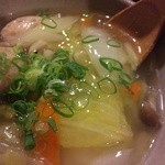 でべそ - 団子ときのこのあんかけ豆腐（500円）