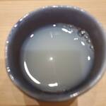 Manten zushi - 蜆のスープ