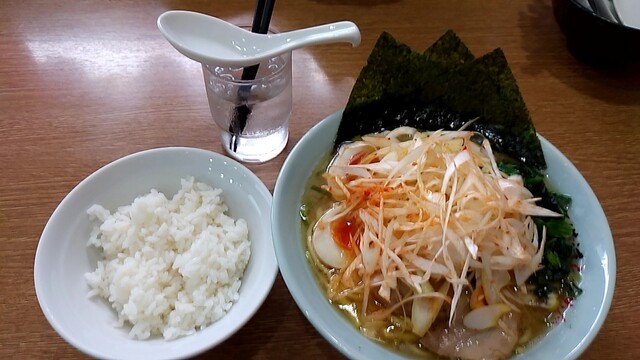いっぱち家 京急東神奈川 ラーメン 食べログ