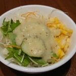 レストラン＆カフェ 十和田 - ドリアについてるサラダ