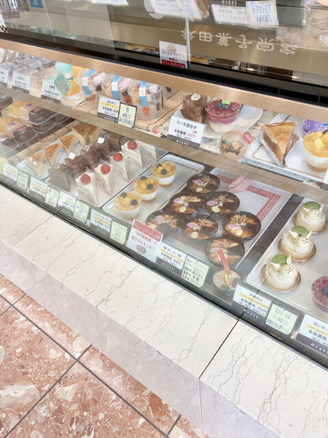 秋田菓子宗家　かおる堂 大町店（あきたかしそうけ　かおるどう） - 秋田（ケーキ）の写真